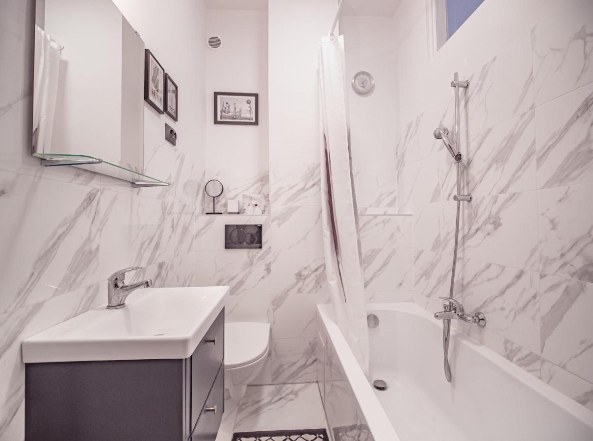 Retro Comfort Apartment *